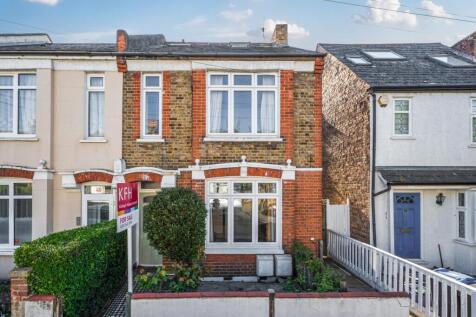 Chestnut Road, Raynes Park, London, SW20 1 bed flat for sale