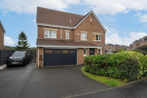 7 bedroom detached house for sale