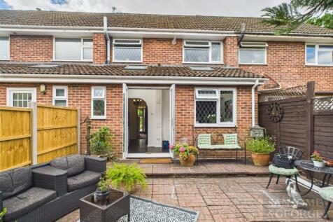 Thorneley Road, Kingsclere, Newbury... 3 bed terraced house for sale