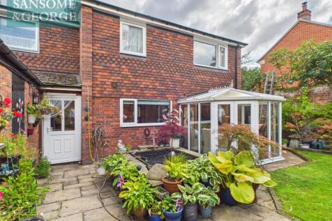 Newbury Road, Kingsclere, Newbury... 4 bed detached house for sale