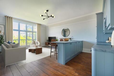 2 bedroom flat for sale
