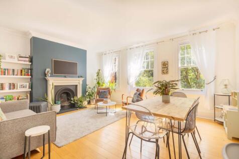 Molyneux Park Road, Tunbridge Wells, TN4 2 bed flat for sale