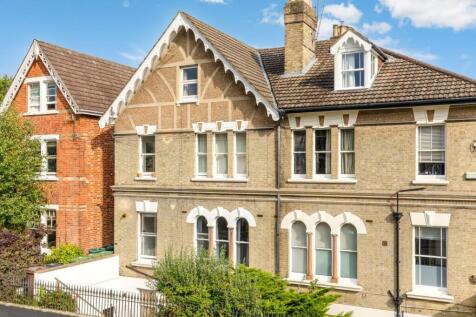 Woodbury Park Road, Tunbridge Wells, TN4 2 bed flat for sale