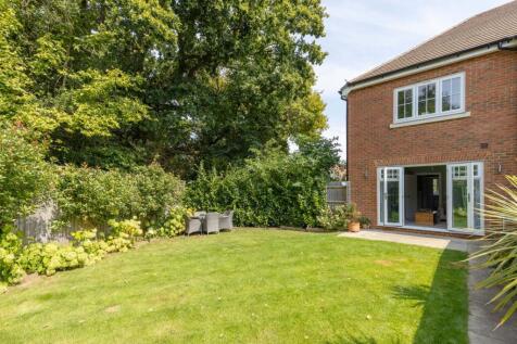 Frank Rosier Way, Tunbridge Wells, TN2 3 bed end of terrace house for sale