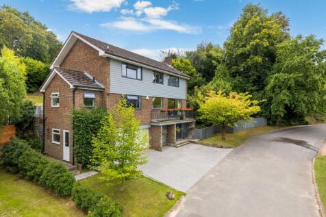 Bishops Down Park Road, Tunbridge... 4 bed detached house for sale