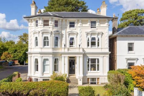 Mount Ephraim, Tunbridge Wells, TN4 2 bed flat for sale