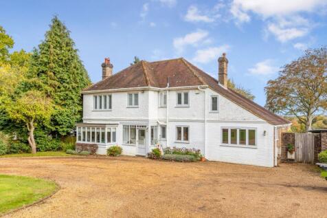 Little Trodgers Lane, Mayfield, TN20 4 bed detached house for sale
