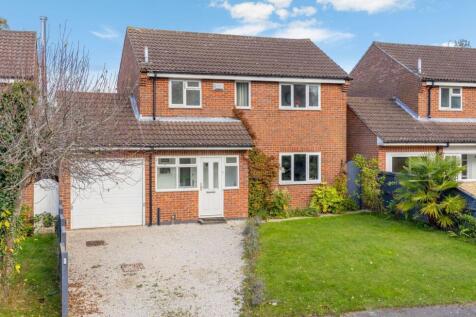 Milton Drive, Tunbridge Wells, TN2 3 bed detached house for sale