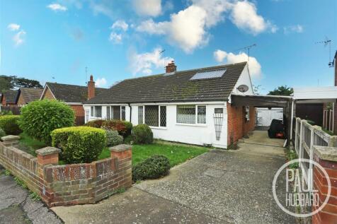 4 bedroom detached bungalow for sale