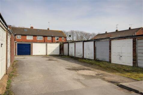 Worthing BN14 House for sale