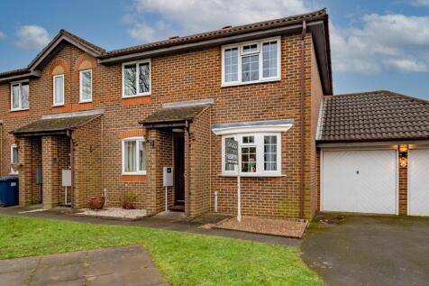 2 bedroom end of terrace house for sale