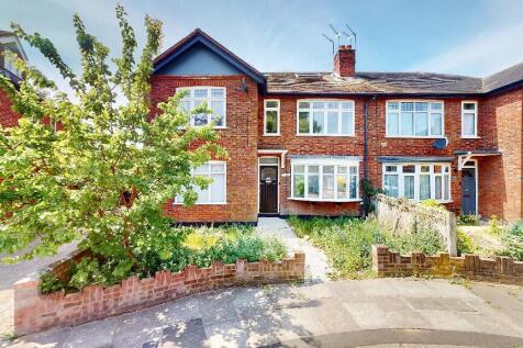 2 bedroom ground floor flat for sale