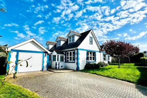 4 bedroom property for sale