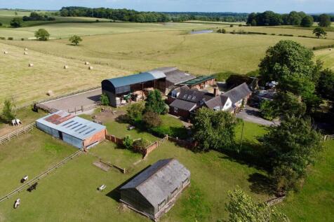 Gayton, Stafford, ST18 4 bed detached house for sale
