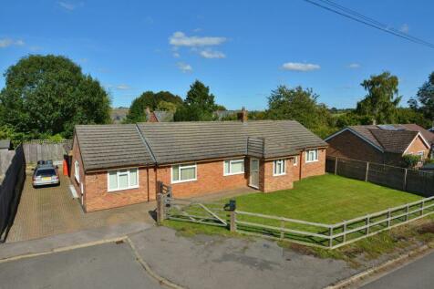 5 bedroom detached bungalow for sale