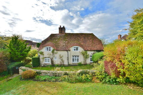 Field Cottage, Upton 4 bed detached house for sale