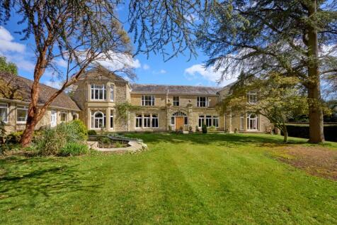 Lot 1 | Castle Fields, Stowe Avenue... 5 bed detached house for sale