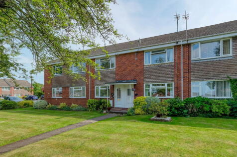 Cottage Lane, Marlbrook, Bromsgrove... 2 bed maisonette for sale