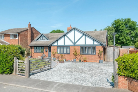 Summerfield Lane, Kidderminster, DY11 3 bed detached bungalow for sale