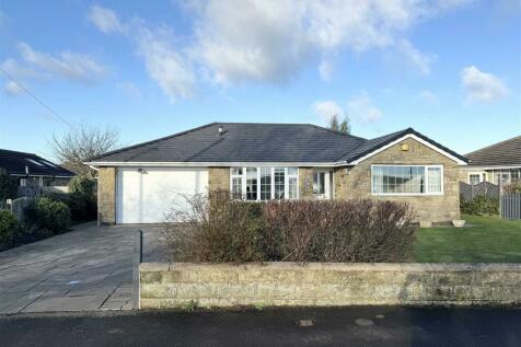 Cross Lane, Skelmanthorpe... 3 bed detached bungalow for sale