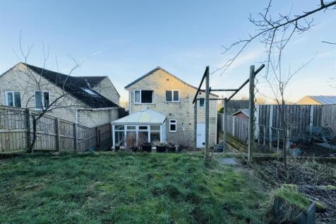 Moorlands View, Clayton West, HD8 9QH 3 bed detached house for sale