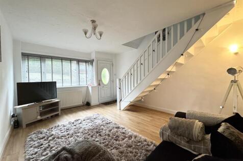 Woodlands Close, Denby Dale, HD8 8RH 2 bed townhouse for sale