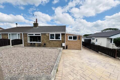 Dearn Field, Upper Cumberworth... 2 bed semi