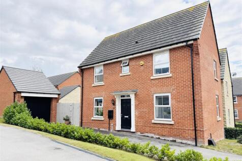 Grange Ash Close, Flockton, Wakefield... 3 bed detached house for sale