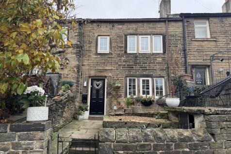 North Road, Kirkburton, Huddersfield... 2 bed terraced house for sale
