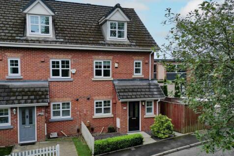 Shawclough Road, Healey, Rochdale 4 bed semi