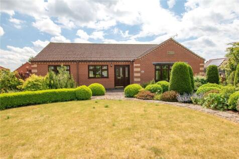 Scawby Road, Scawby Brook, Brigg, DN20 3 bed bungalow for sale