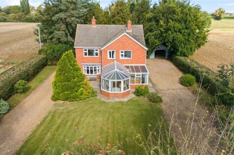 Moor Road, Snitterby, DN21 4 bed detached house for sale