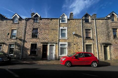 5 bedroom terraced house for sale