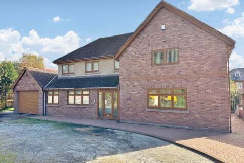 5 bedroom detached house for sale