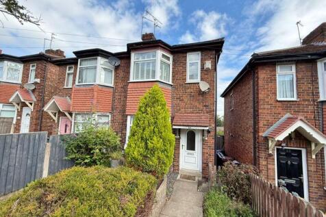 2 bedroom semi-detached house for sale