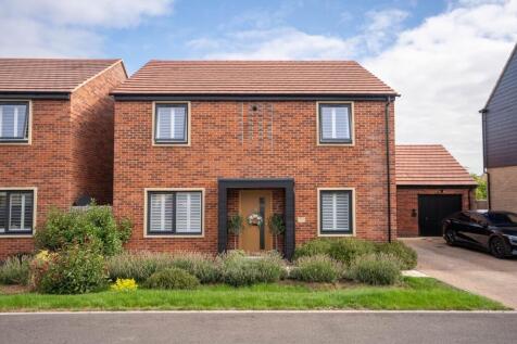 Hereford Way, Willingham, CB24 4 bed detached house for sale