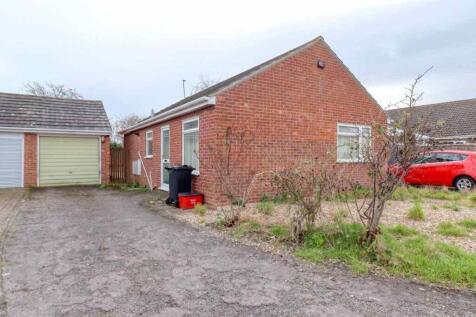 Clacton on Sea CO16 2 bed bungalow for sale