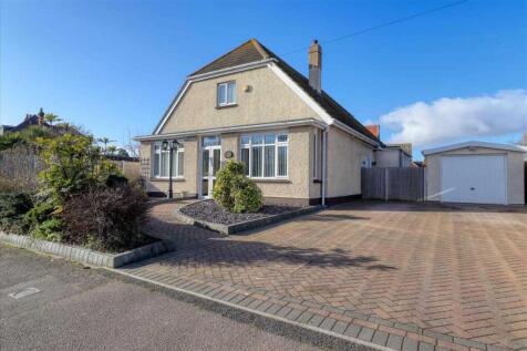 Clacton on Sea CO15 4 bed detached house for sale