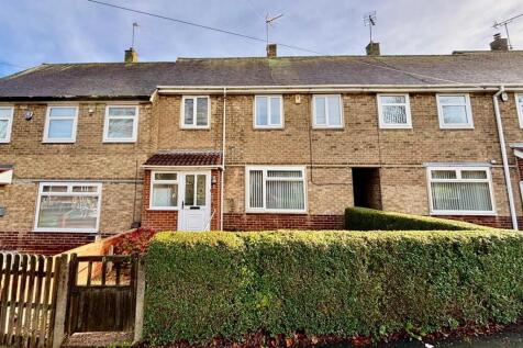3 bedroom terraced house for sale