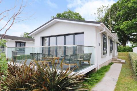 2 bedroom park home for sale
