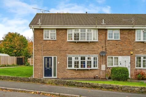 2 bedroom ground floor flat for sale