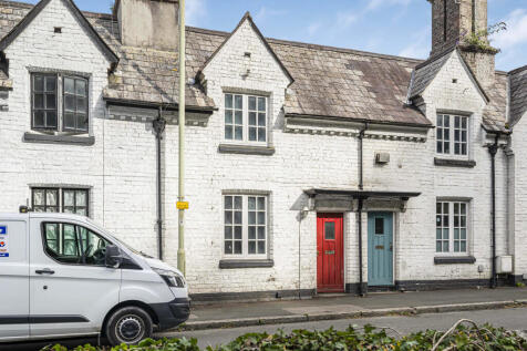 Dolvin Road, TAVISTOCK PL19 2 bed terraced house for sale
