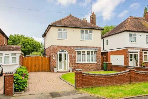 Rumer Hill Road, Cannock WS11 3 bed detached house for sale