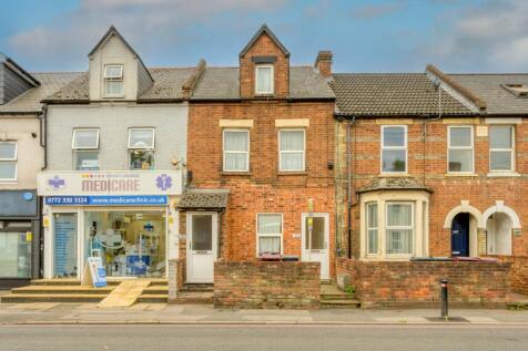 Oxford Road, Reading RG30 4 bed terraced house for sale
