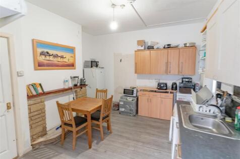 Norwich Avenue, Bournemouth 4 bed terraced house for sale