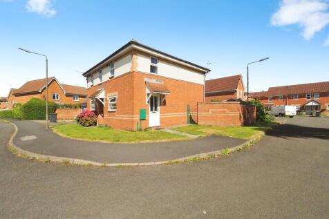 2 bedroom semi-detached house for sale