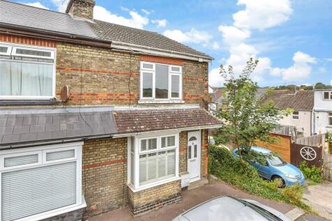 Priory Hill, Dover CT17 2 bed end of terrace house for sale