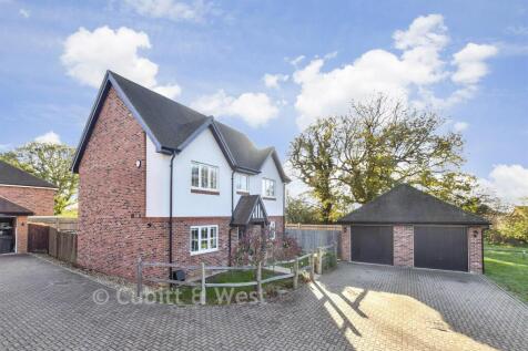 Worcester Drive, Cranleigh GU6 3 bed detached house for sale