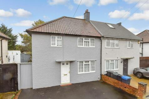 4 bedroom semi-detached house for sale