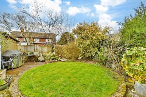 3 bedroom cottage for sale